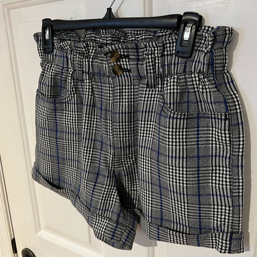 American Eagle Plaid Paperbag Shorts